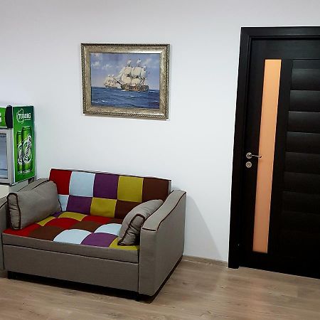 Apartament Confort Piatra Neamţ Exteriör bild