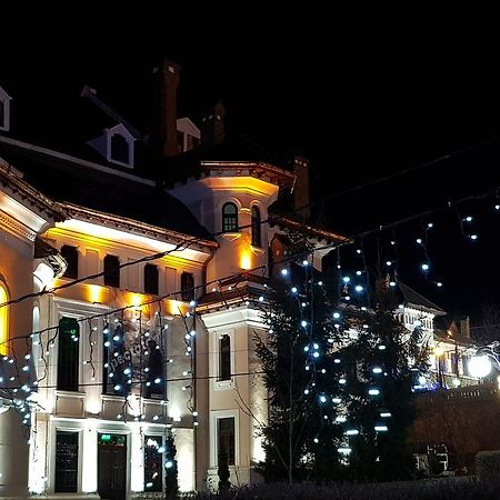 Apartament Confort Piatra Neamţ Exteriör bild